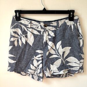 Old Navy Blue and White Leaf Print Shorts